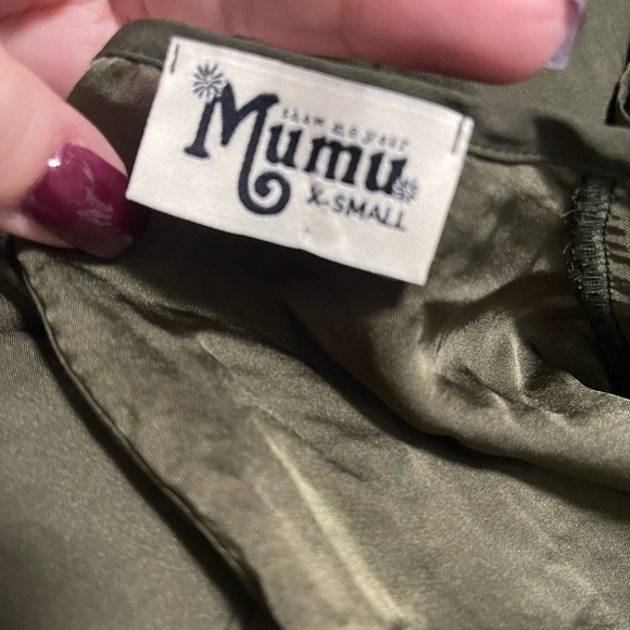 Show Me Your MuMu mini dress in army green. Size XS. Completely lined - Picture 9 of 9